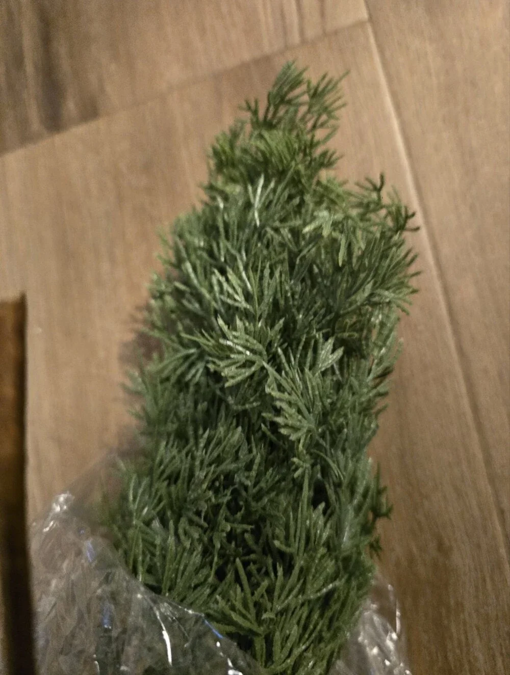 Artificial Cedar Greenery Spray Bundle - Green Home Holiday Foliage. 6 Pcs. NWT.